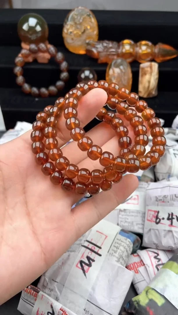 未镶嵌琥珀手链金棕红老型珠手串【多样性发货其中一】
