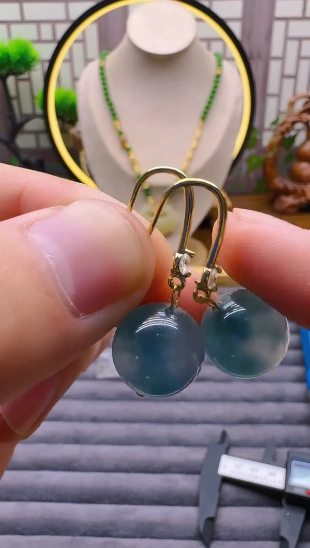 14K金镶嵌翡翠耳饰E51