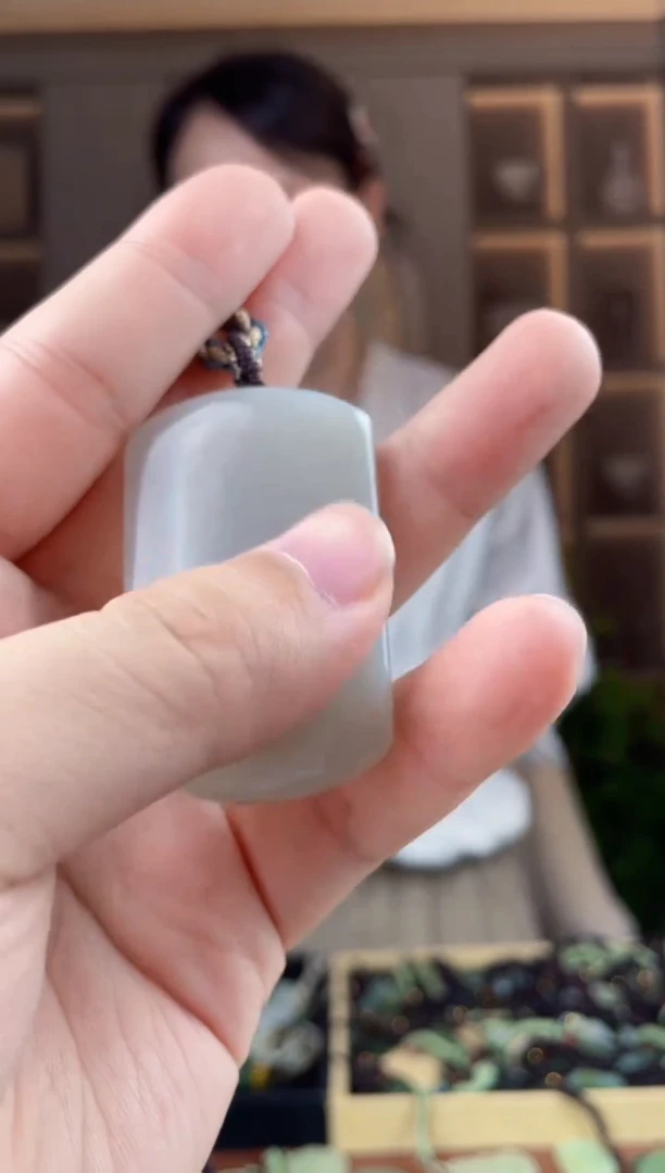 颈饰未镶嵌和田玉拍一发一，多样性发货