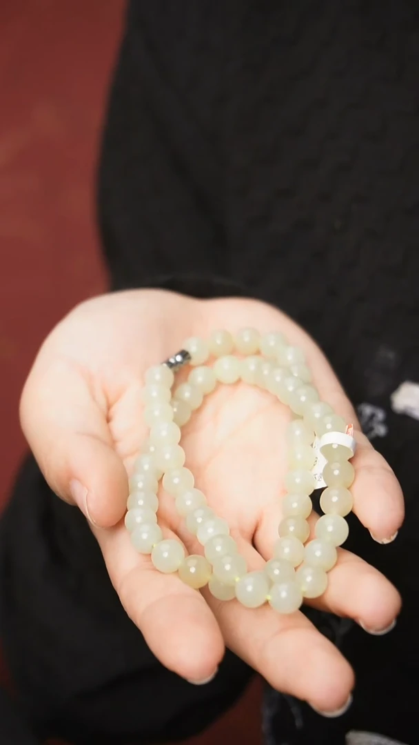 和田玉未镶嵌颈饰A02