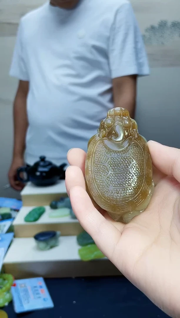 和田玉未镶嵌颈饰1