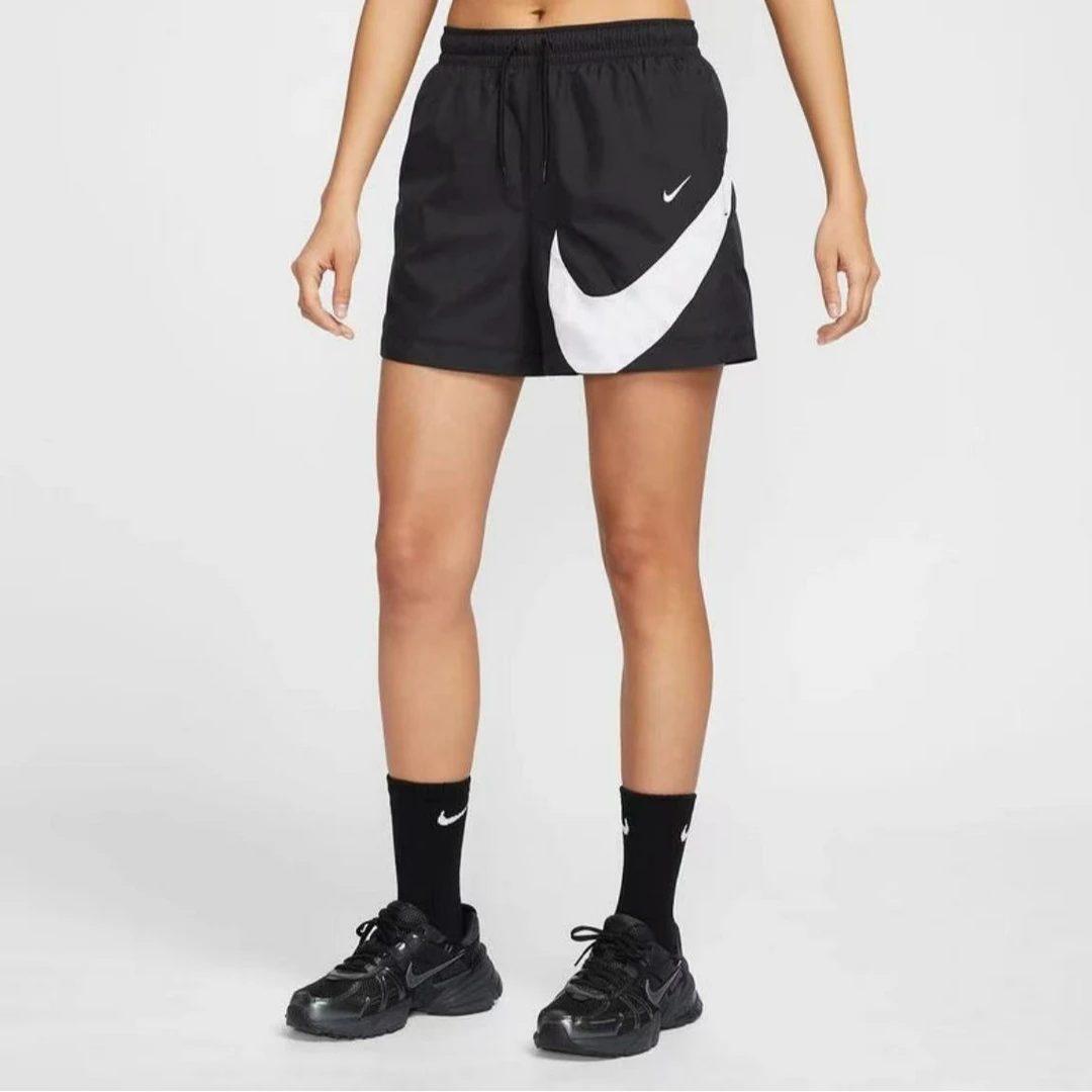 NIKE/耐克女子ASWNSW CLS WVN MR 5' LOGO SH短裤HM8980-010