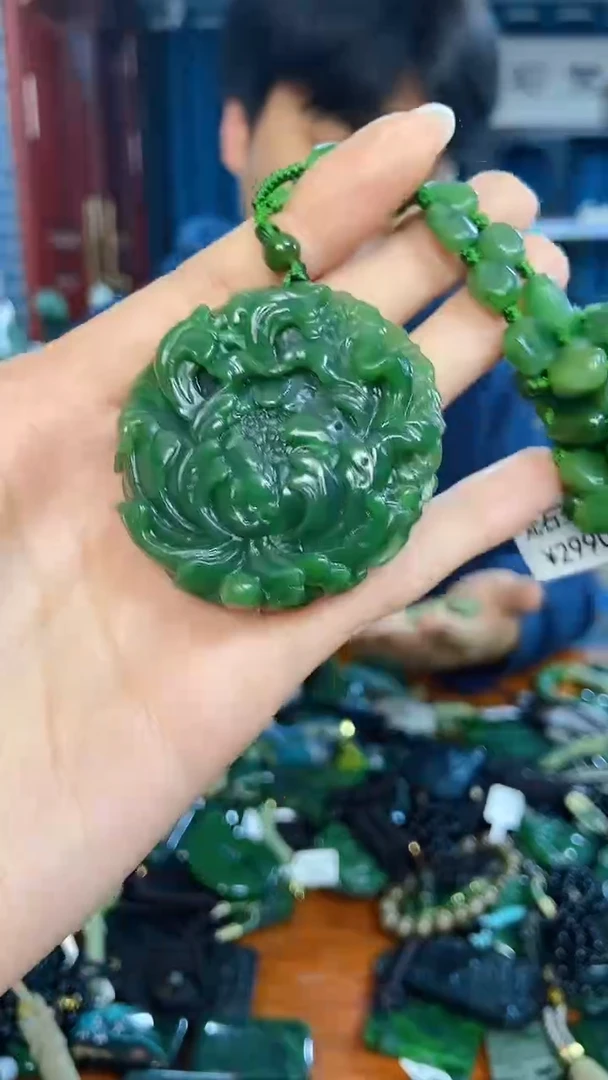 未镶嵌和田玉挂件1