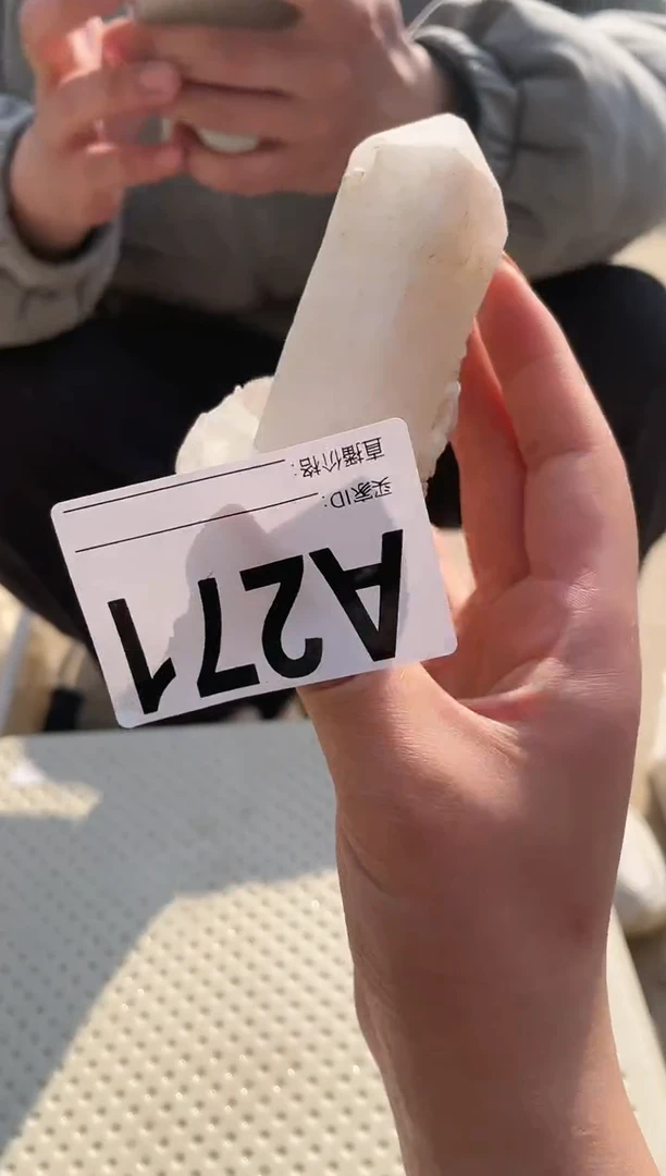 【闪购商品】水晶摆件未镶嵌菠萝骨干  271