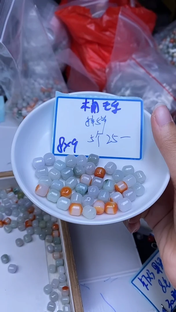 未镶嵌翡翠手饰翡翠 多宝桶珠8*9mm5颗25元