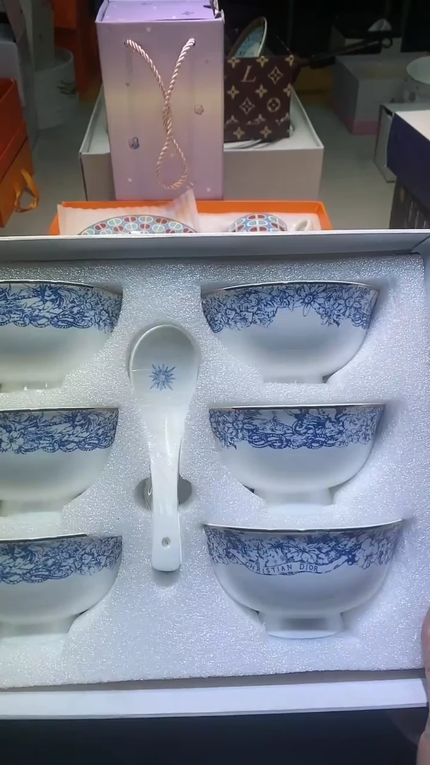 【闪购商品】瓷片11111111111111111