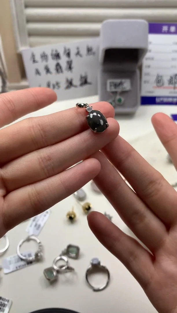 银S925镶嵌戒指翡翠吊坠10