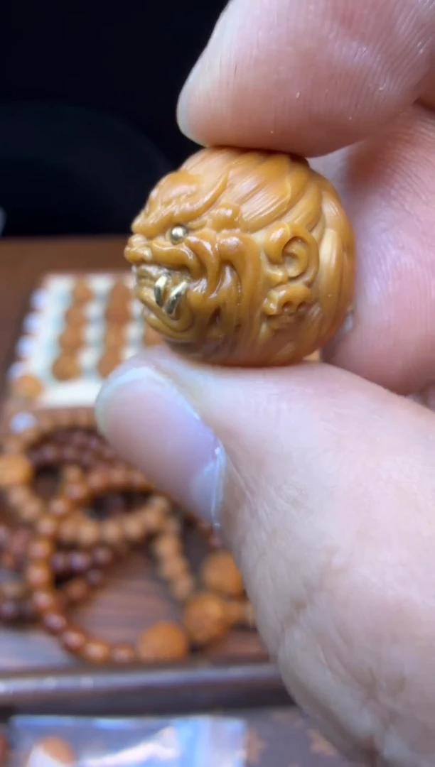 吊坠猴头核桃明王 重工