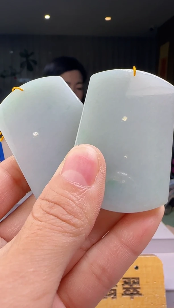 吊坠(不含链)未镶嵌翡翠一对HH@@960Q3J21522