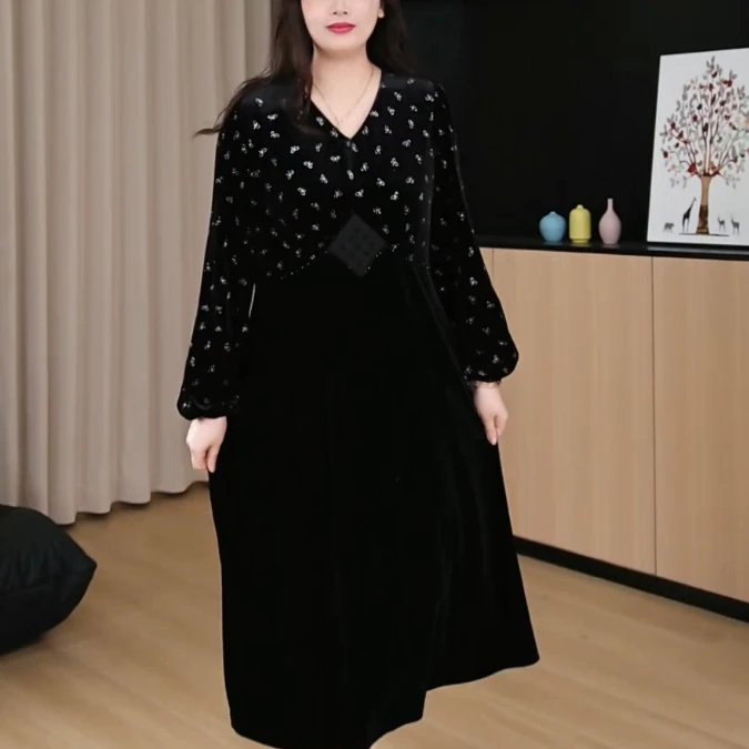 薇姐大码女装冬季新款时尚显瘦丝绒气质黑色连衣裙241552