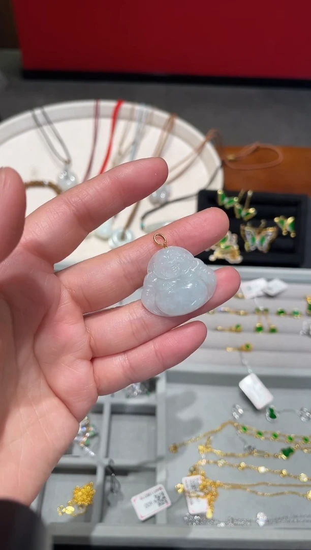 18K金镶嵌翡翠耳饰翡翠佛公