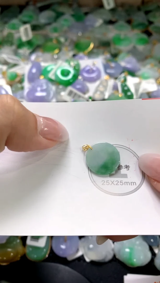 颈饰未镶嵌翡翠1111111111111111