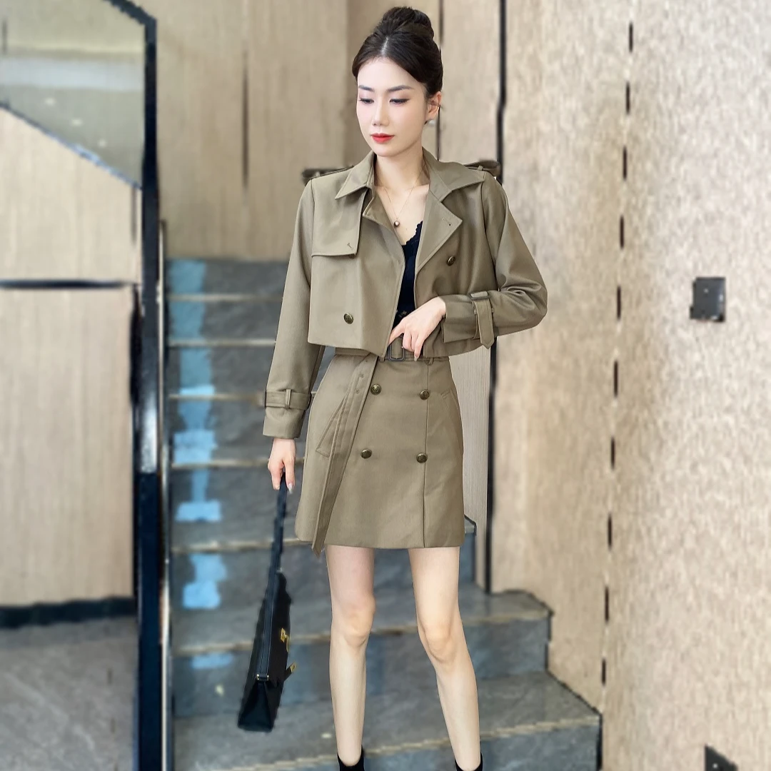 2024秋季女士时尚气质长袖翻领风衣款短外套搭高腰a半裙套装收腰