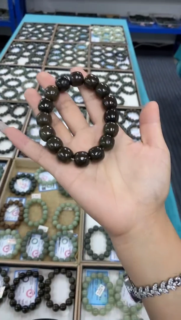 和田玉未镶嵌珠宝奇石纯天然新疆和田玉卡14LXZ14