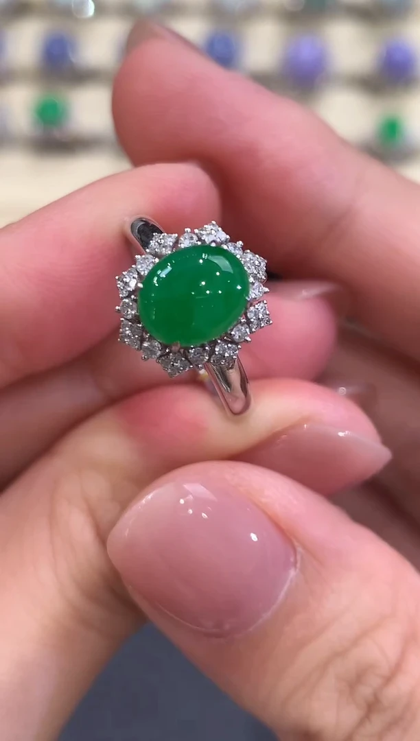 18K金镶嵌戒指翡翠a74