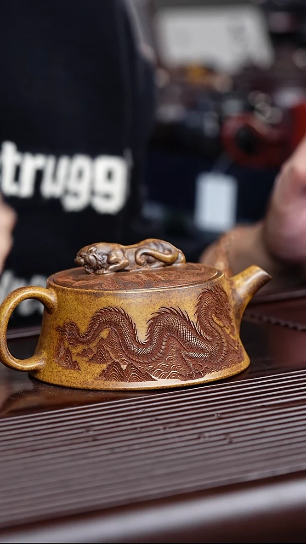 茶壶紫砂宜兴紫砂 卧虎藏龙柱础壶 龙骨金砂 李三妹 730