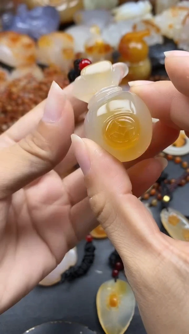 未镶嵌1玛瑙/玉髓用****7ll