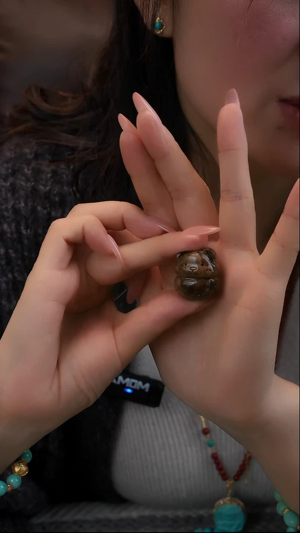 蜜蜡吊坠(不含链)未镶嵌1111