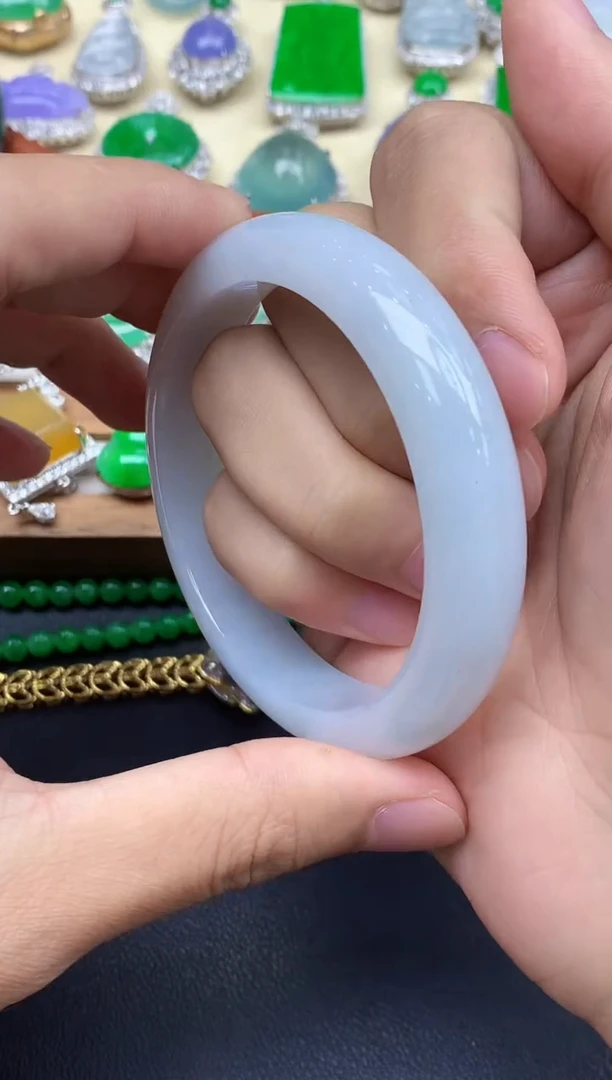 未镶嵌手镯翡翠128-中国好珍宝