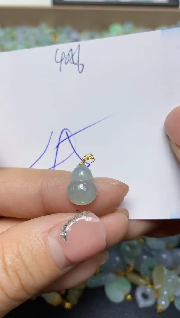 【闪购商品】翡翠挂件18K金镶嵌 天然翡翠A货