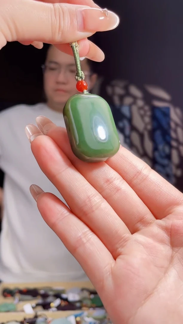 【闪购商品】和田玉颈饰未镶嵌拍一发一