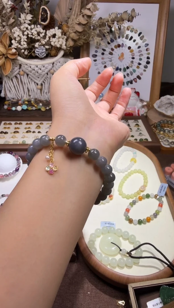 水晶摆件未镶嵌手链