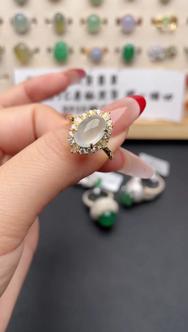 【闪购商品】翡翠戒指银S925镶嵌一物一证一礼盒