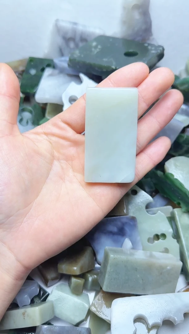 未镶嵌和田玉珠宝半成品和田玉