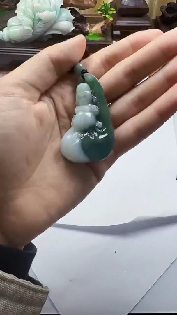 吊坠(不含链)未镶嵌翡翠1