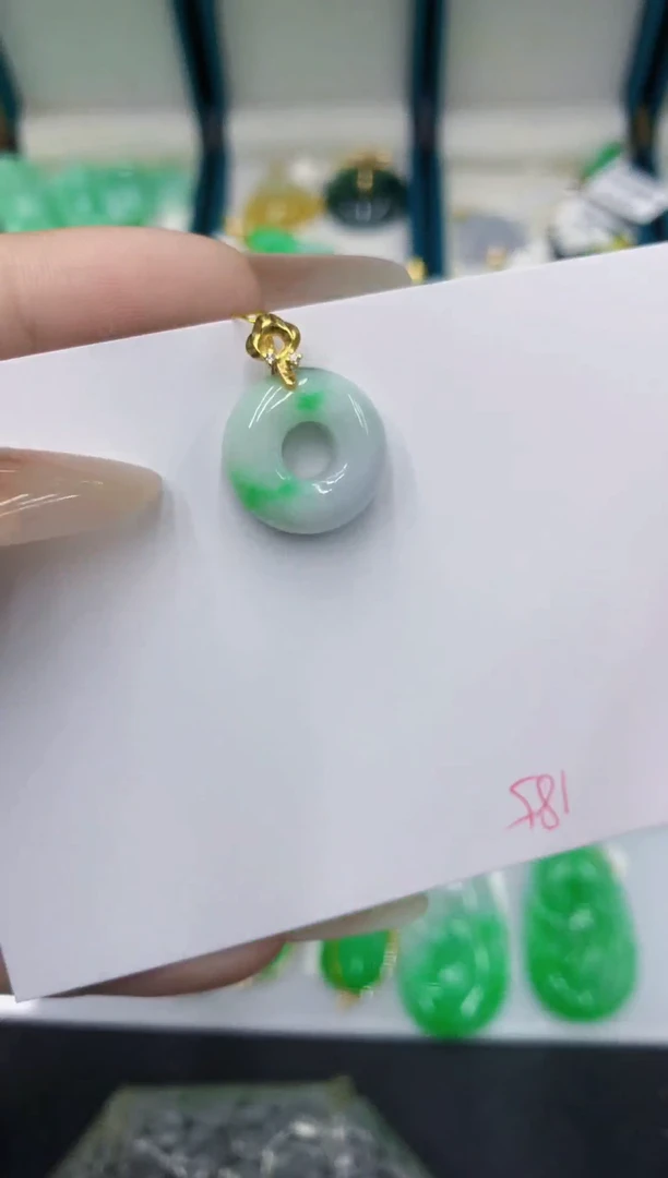 颈饰未镶嵌翡翠111111