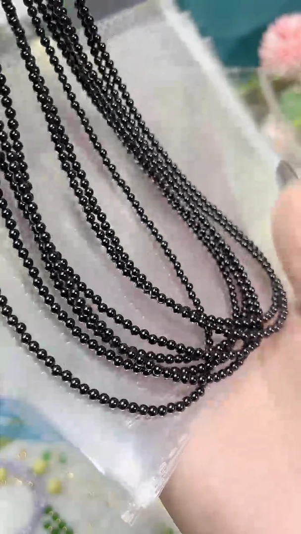 【闪购商品】尖晶石颈饰银S925镶嵌黑色圆59