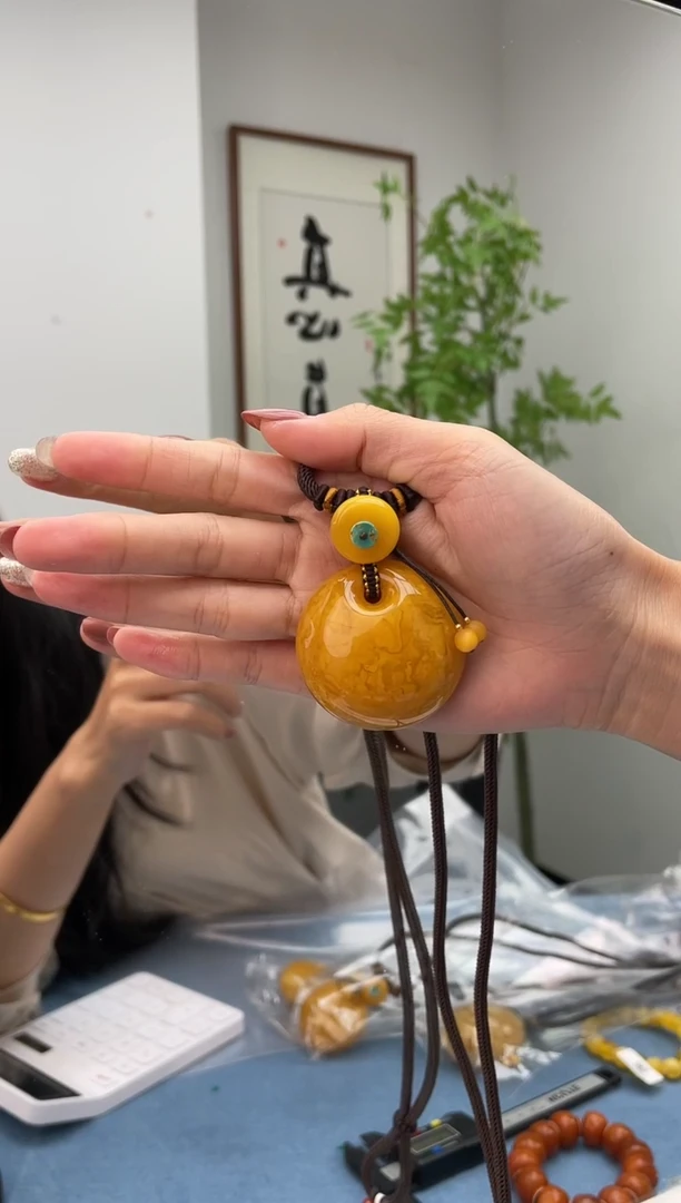 未镶嵌蜜蜡珠宝奇石假一罚十，024.44发其一