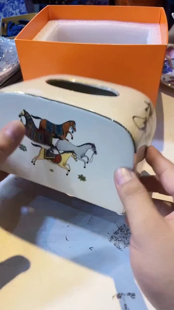 杯鸿辉家品牌瓷器，京东包邮！