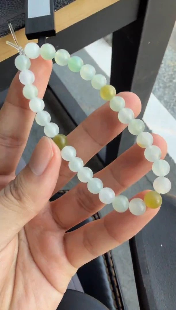 未镶嵌定制翡翠手串