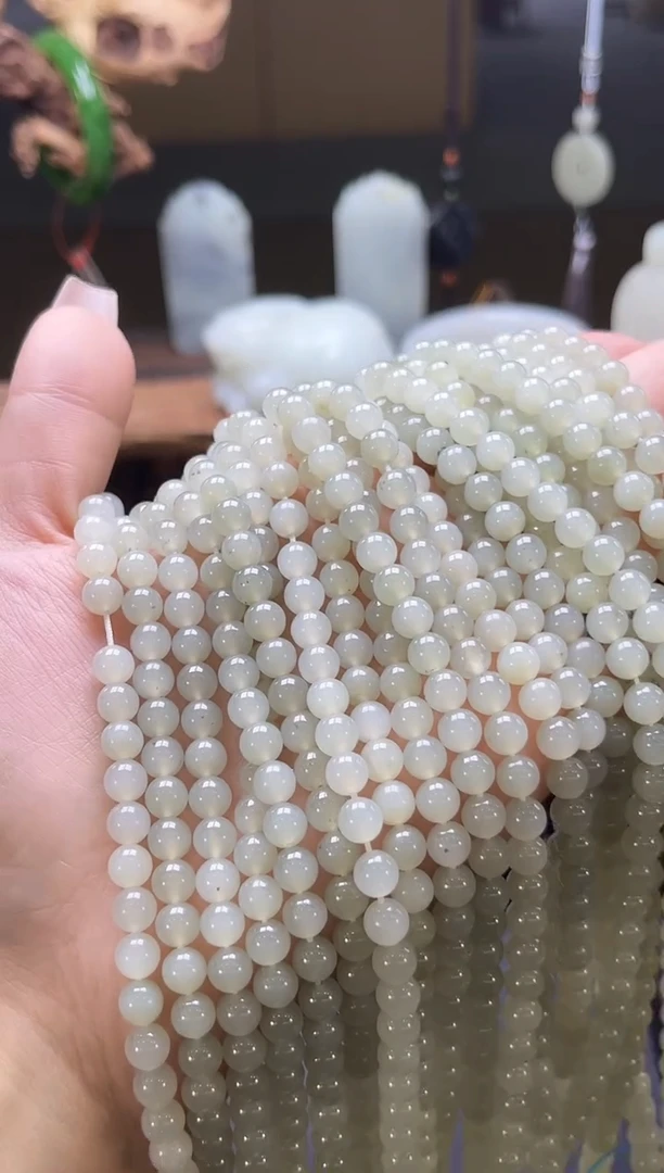 【闪购商品】和田玉项链未镶嵌且末青白卡6圆珠妈妈链 多样性发一