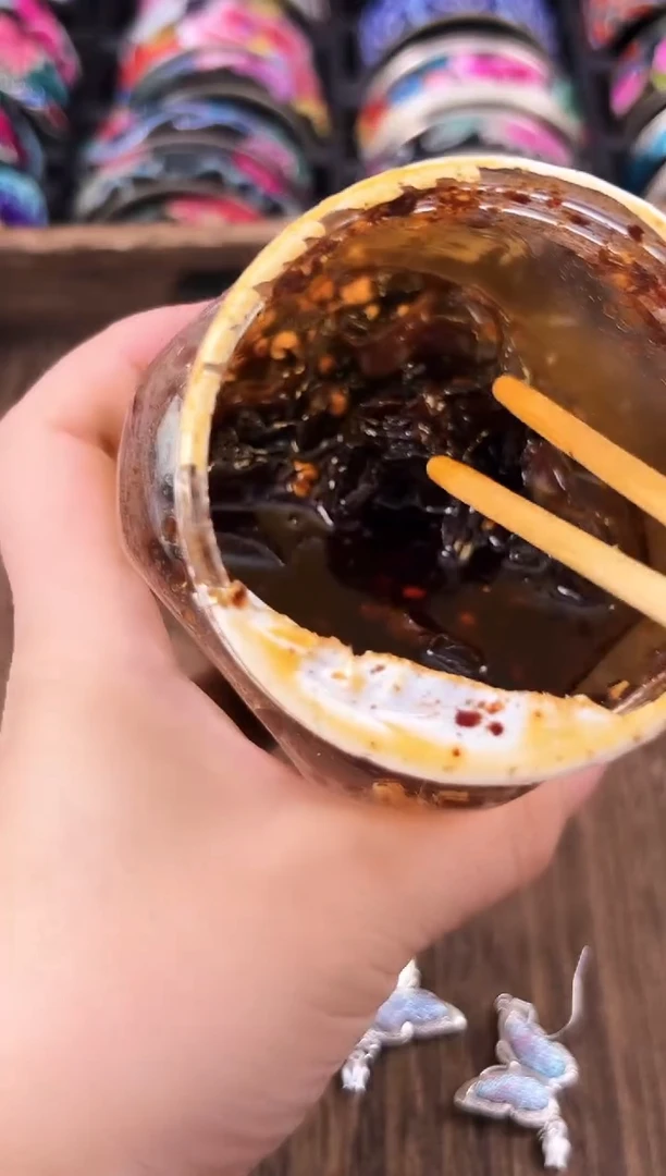 织绣艺枝独绣老绣饰品【菇菇黑】