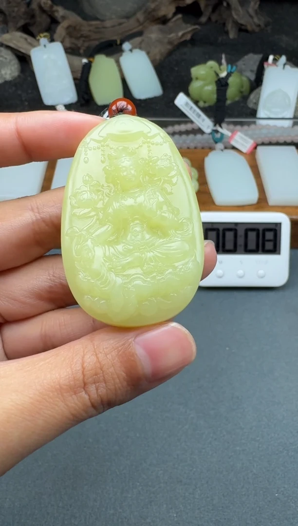 颈饰未镶嵌和田玉1