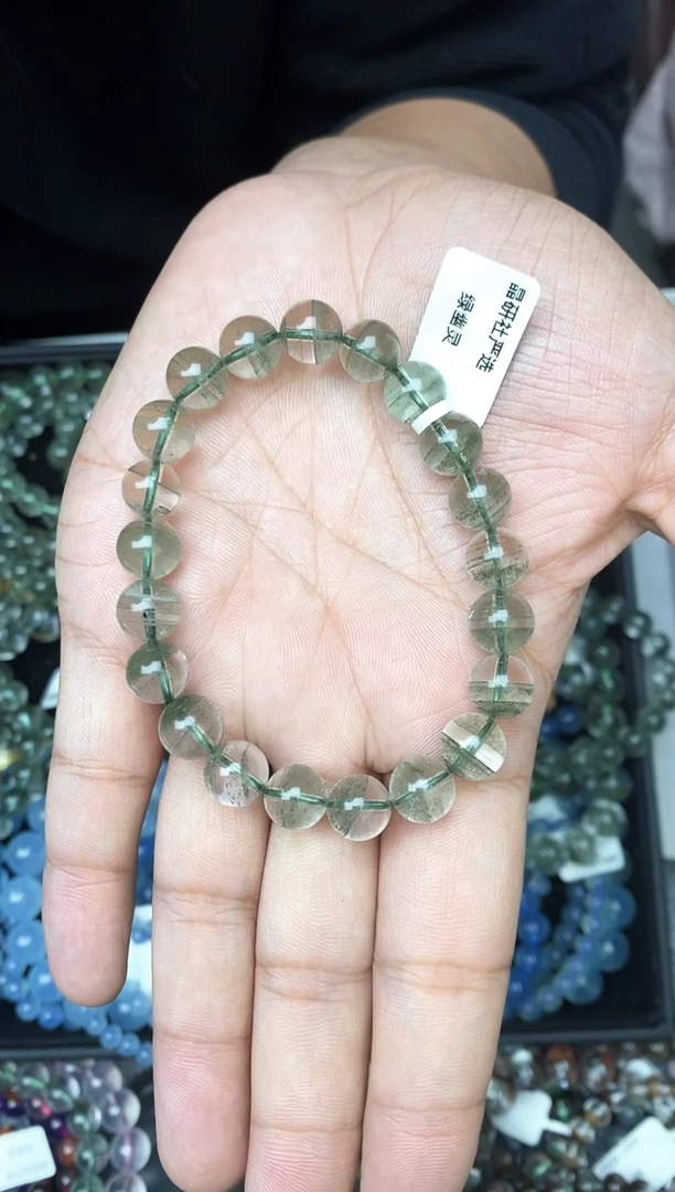 未镶嵌手链水晶大***?绿幽灵9.6