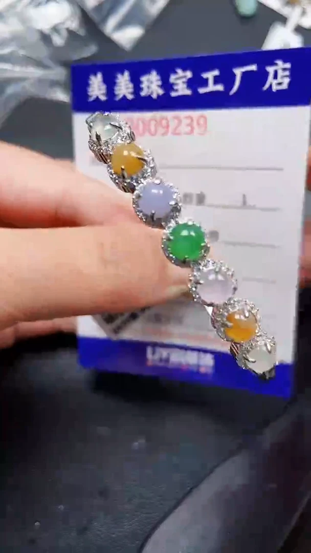 颈饰银S925镶嵌翡翠9239