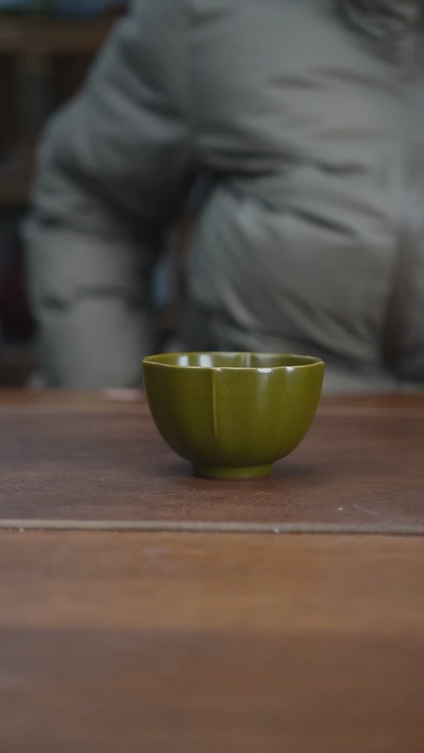 【闪购商品】杯景德镇茶叶末葵口杯