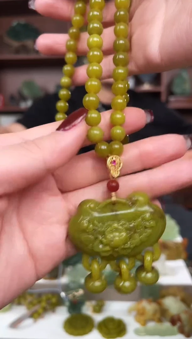 未镶嵌蛇纹石玉颈饰多样性发货拍一发一