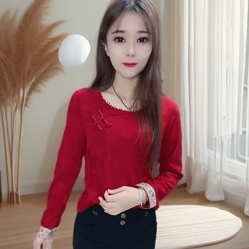 6289T恤刺绣蝴蝶中国风百搭打底衫秋季休闲时尚网红洋气加绒春季