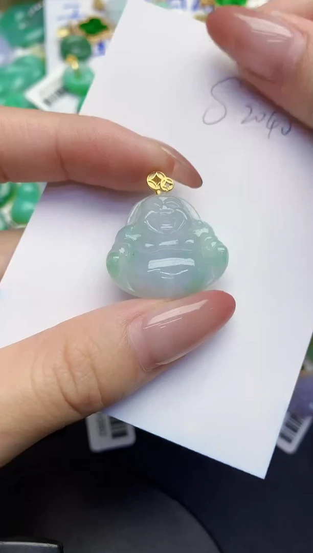翡翠未镶嵌颈饰天然缅甸A货翡翠