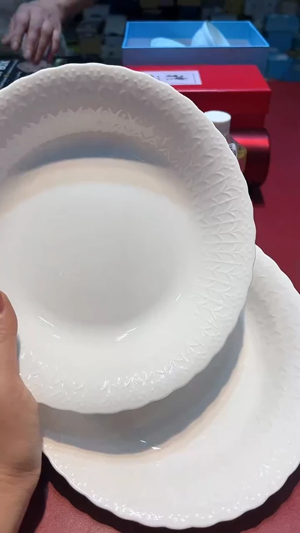 【闪购商品】瓷片锅碗瓢盆一件不剩