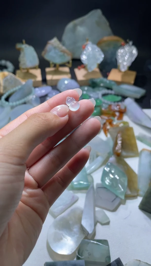 未镶嵌定制翡翠葫芦