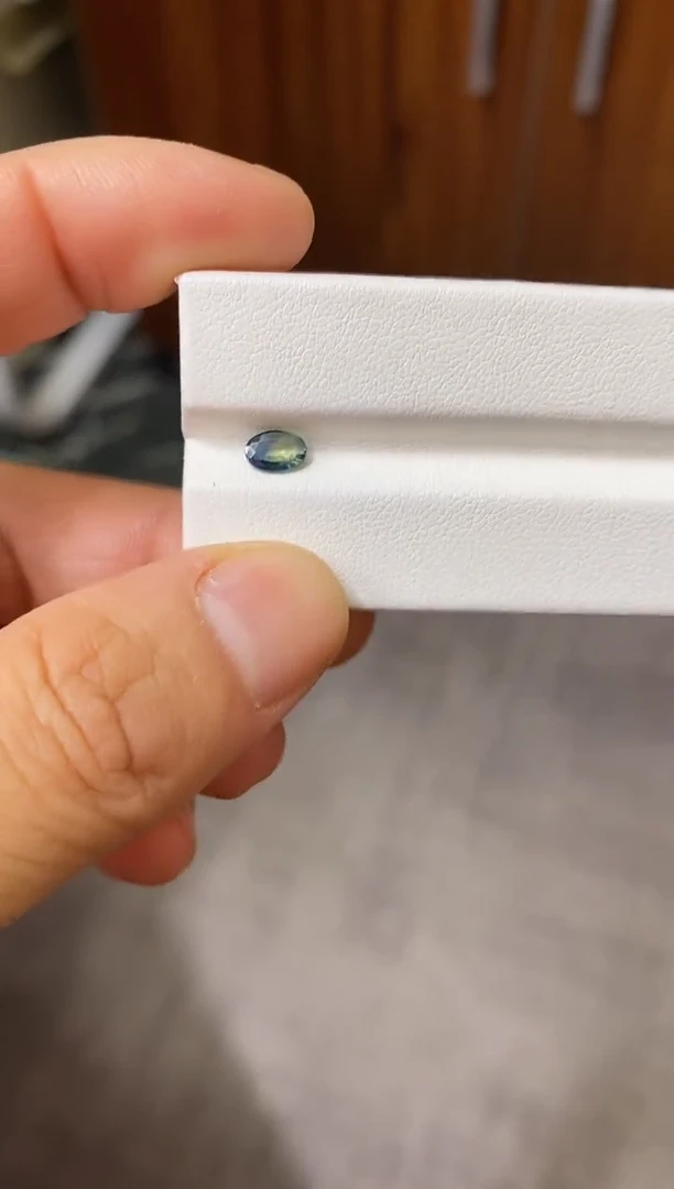 裸石蓝宝石0.41ct蓝宝石