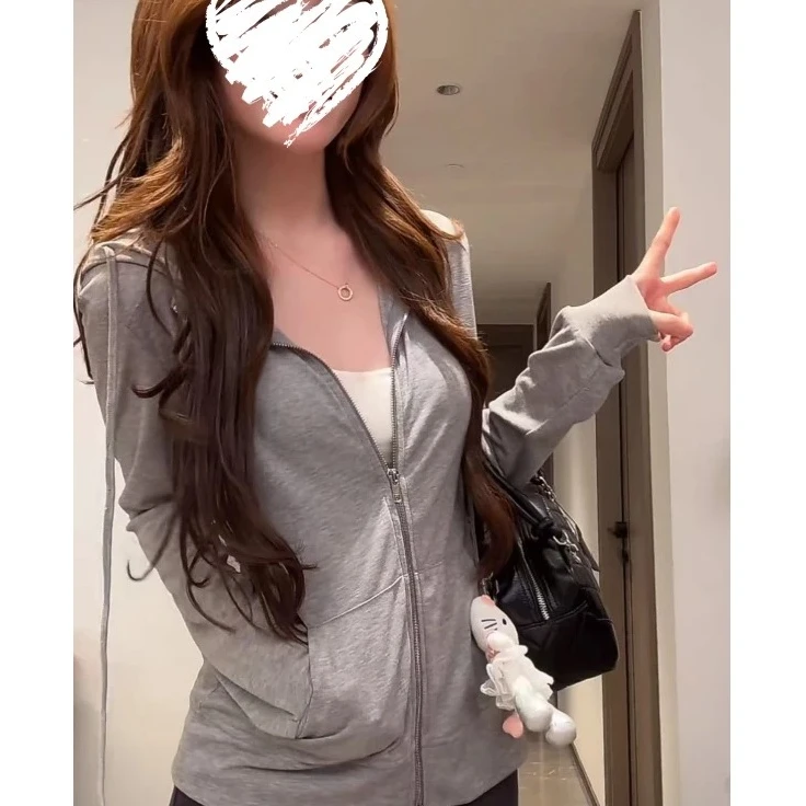 【全额运补】2025新款连帽超薄防晒衫清爽透气连帽独特上衣白色短款