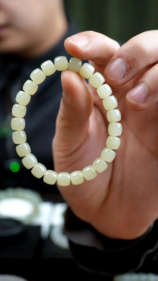 未镶嵌手串和田玉24