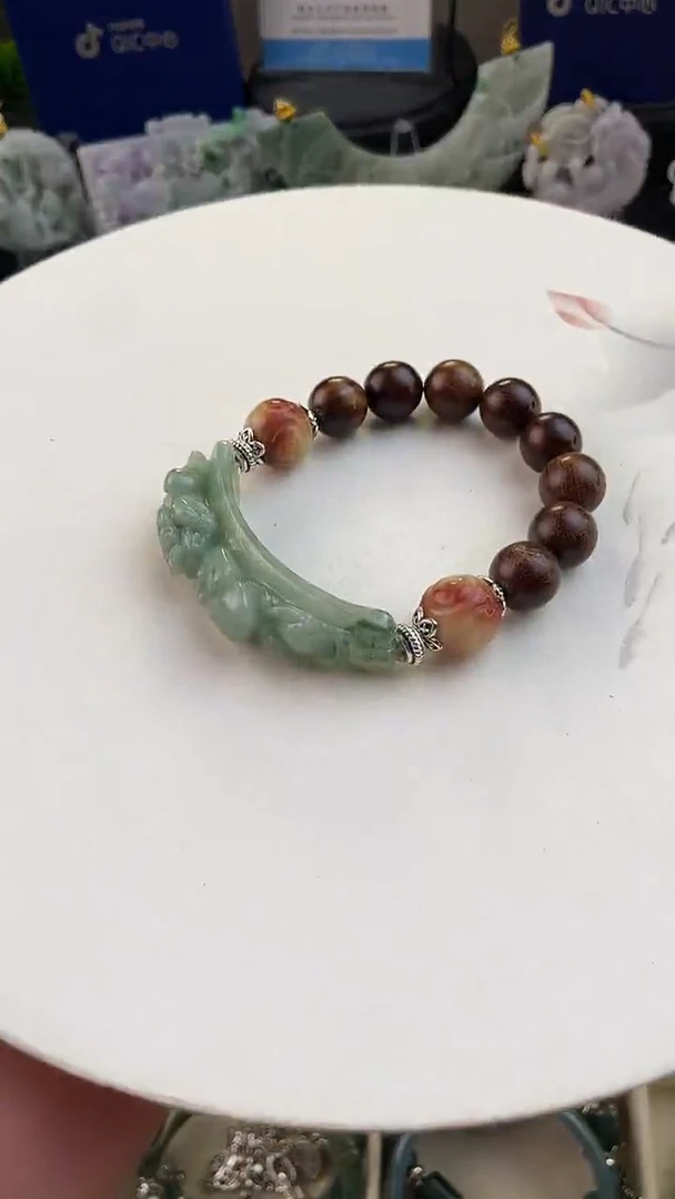 未镶嵌手链翡翠格*手工定制默认微瑕主播介绍为准
