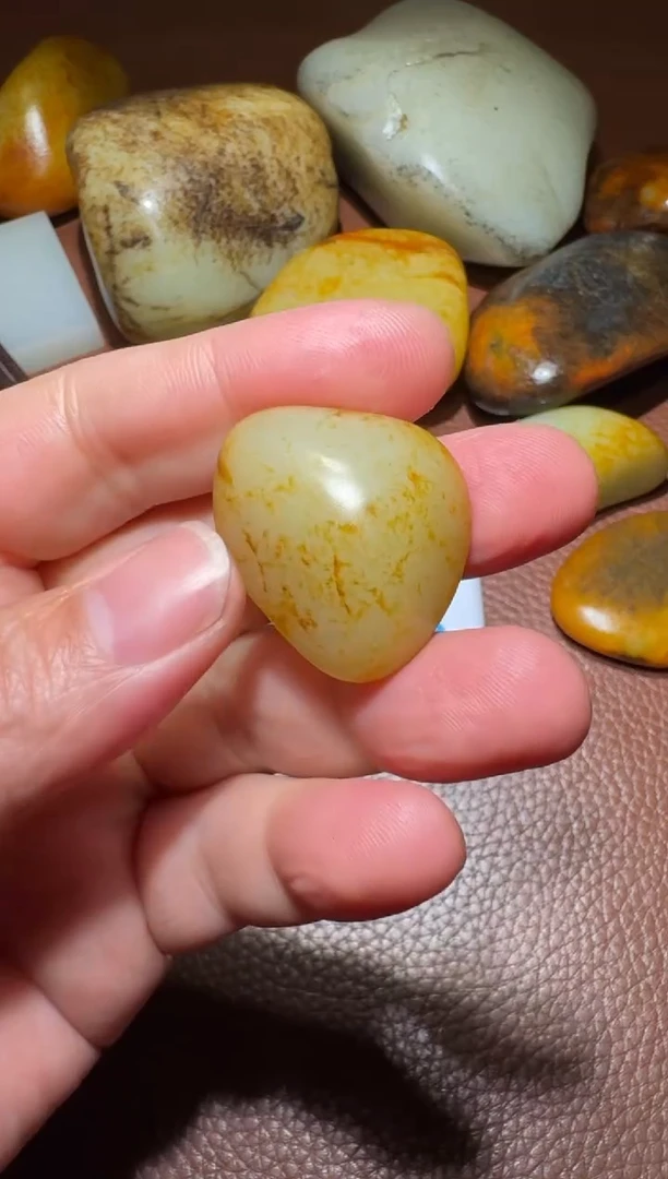 未镶嵌和田玉挂件斩*和田玉